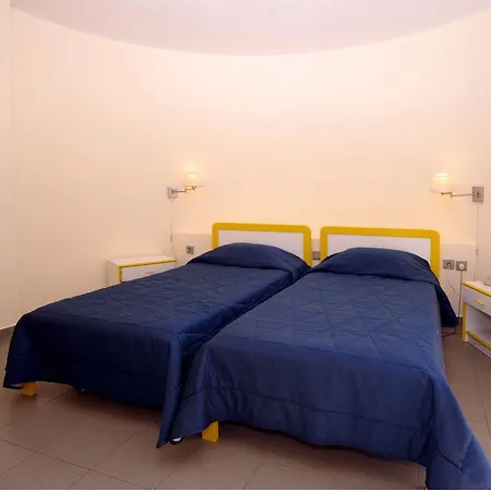 Nikolaos House Aparthotel